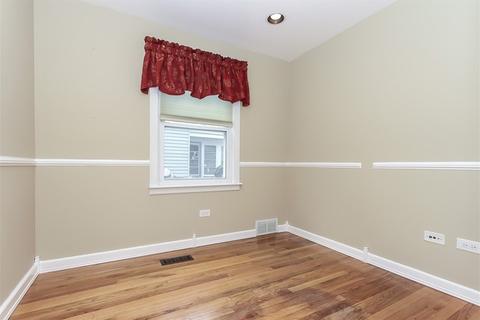 510 S Edison Ave, Elgin, IL 60123 photo 13