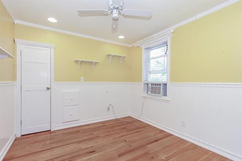 510 S Edison Ave, Elgin, IL 60123 photo 17