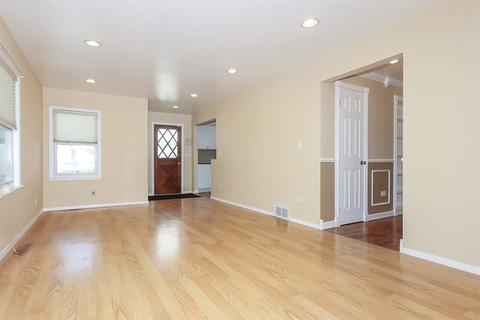 510 S Edison Ave, Elgin, IL 60123 photo 12
