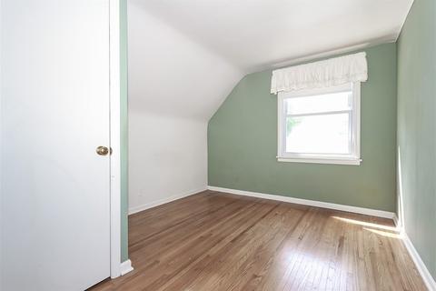 510 S Edison Ave, Elgin, IL 60123 photo 19