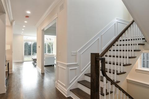 1019 Golfview Rd, Glenview, IL 60025 photo 3