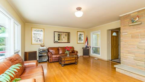 435 Pinehurst Dr, Des Plaines, IL 60016 photo 10