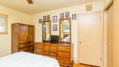 435 Pinehurst Dr, Des Plaines, IL 60016 photo 21