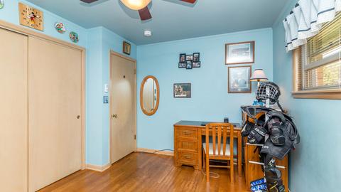 435 Pinehurst Dr, Des Plaines, IL 60016 photo 19