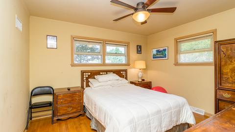 435 Pinehurst Dr, Des Plaines, IL 60016 photo 20