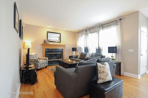 919 Adderly Ln, Gurnee, IL 60031 photo 10