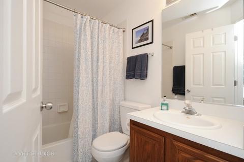 919 Adderly Ln, Gurnee, IL 60031 photo 21