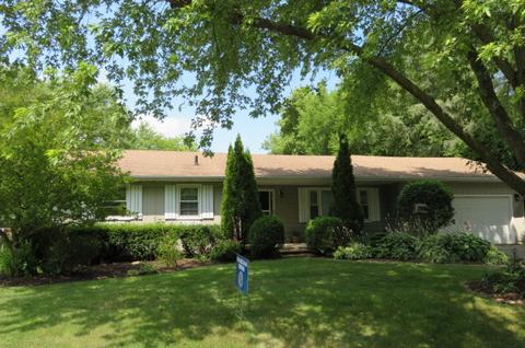 4816 Bonner Dr, Mchenry, IL 60050 photo 3