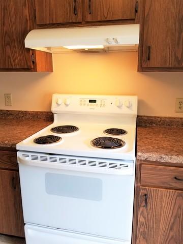 707 Higgins Rd, Champaign, IL 61822 photo 7