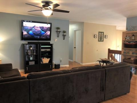 4732 Oregon Trl, Mchenry, IL 60050 photo 5