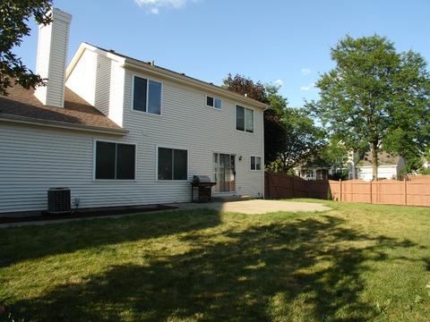 3123 Bennett Pl, Aurora, IL 60502 photo 4