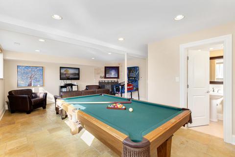 849 Walter Ave, Des Plaines, IL 60016 photo 33