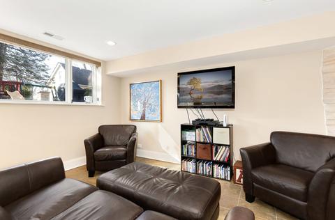 849 Walter Ave, Des Plaines, IL 60016 photo 36