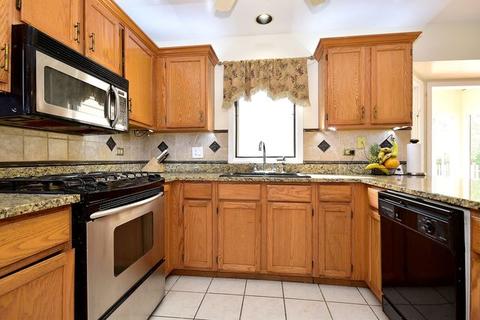 2145 W Cimarron Way, Addison, IL 60101 photo 6