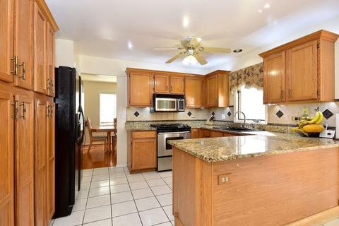 2145 W Cimarron Way, Addison, IL 60101 photo 5