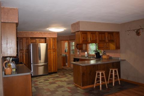 716 Crestview Dr, Ingleside, IL 60041 photo 6