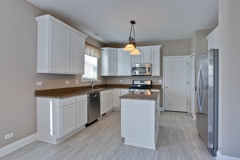 1500 Pheasant Trail Ct, Hoffman Estates, IL 60192 photo 5