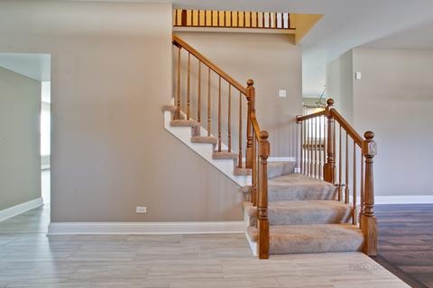 1500 Pheasant Trail Ct, Hoffman Estates, IL 60192 photo 23