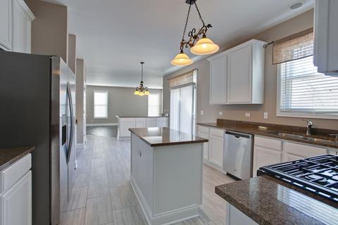 1500 Pheasant Trail Ct, Hoffman Estates, IL 60192 photo 7