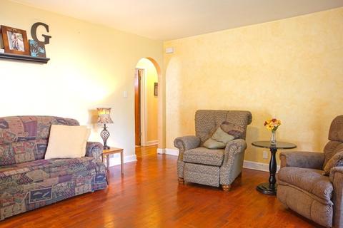 895 W Williams St, Kankakee, IL 60901 photo 4