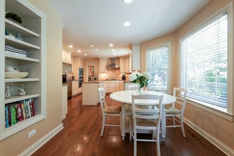 356 Warwick Rd, Deerfield, IL 60015 photo 7