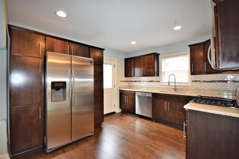 7119 S Christiana Ave, Chicago, IL 60629 photo 7