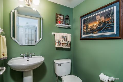 325 Aberdeen Dr, Algonquin, IL 60102 photo 16