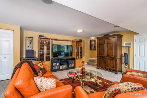 325 Aberdeen Dr, Algonquin, IL 60102 photo 13