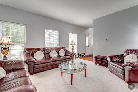 4076 Thatcher Dr, Aurora, IL 60504 photo 7