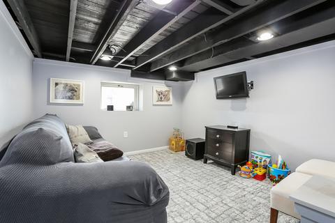 964 E Prairie Ave, Des Plaines, IL 60016 photo 21