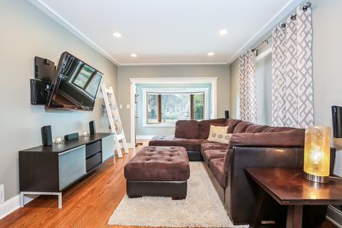 964 E Prairie Ave, Des Plaines, IL 60016 photo 6