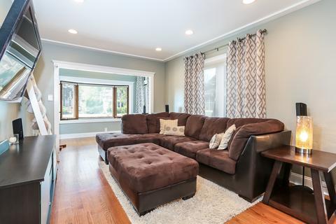 964 E Prairie Ave, Des Plaines, IL 60016 photo 5