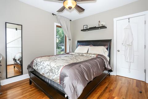 964 E Prairie Ave, Des Plaines, IL 60016 photo 17