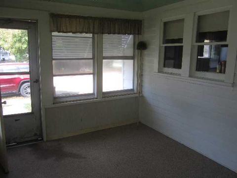 501 E Washington St, Donovan, IL 60931 photo 9