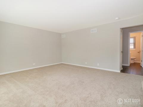116 E Highland Ave, Mount Prospect, IL 60056 photo 2
