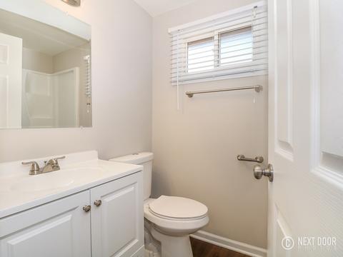 116 E Highland Ave, Mount Prospect, IL 60056 photo 10