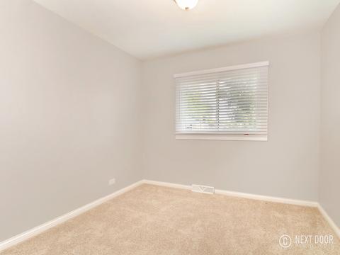116 E Highland Ave, Mount Prospect, IL 60056 photo 12