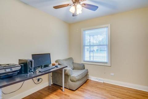 2213 Central Rd, Rolling Meadows, IL 60008 photo 15