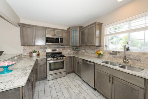 3729 Keith Ave, Gurnee, IL 60031 photo 3
