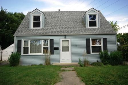 565 S Edison Ave, Elgin, IL 60123 photo 1