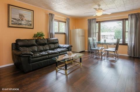 390 Frederick Ln, Hoffman Estates, IL 60169 photo 7