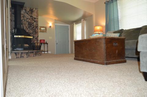 4402 N Dennis Blvd, Johnsburg, IL 60051 photo 10