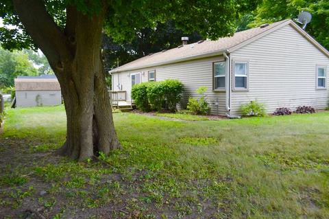 4402 N Dennis Blvd, Johnsburg, IL 60051 photo 23