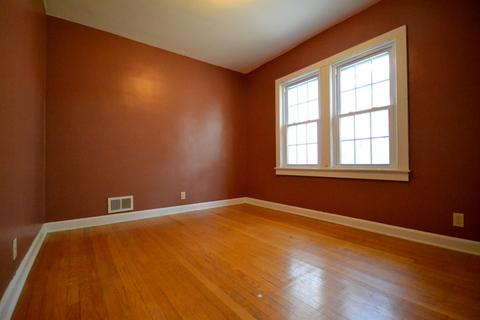 116 Beveridge Ave, Ottawa, IL 61350 photo 12