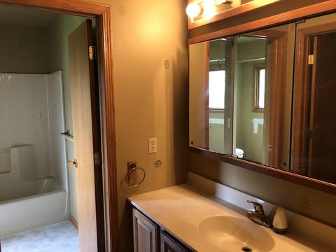 369 Ash Ct, Dekalb, IL 60115 photo 10