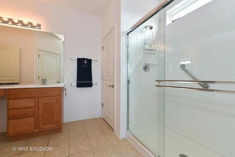 2805 Beacon Point Cir, Elgin, IL 60124 photo 12