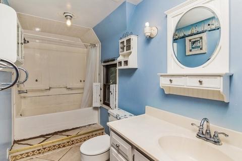 216 Elm St, Elgin, IL 60123 photo 19