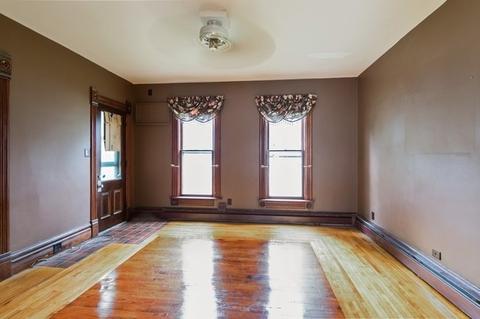 216 Elm St, Elgin, IL 60123 photo 7