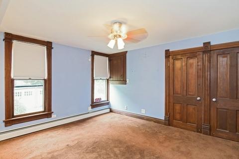 216 Elm St, Elgin, IL 60123 photo 21