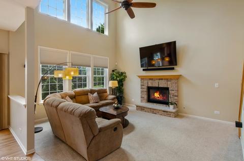 1255 Hillside Vw, Algonquin, IL 60102 photo 9